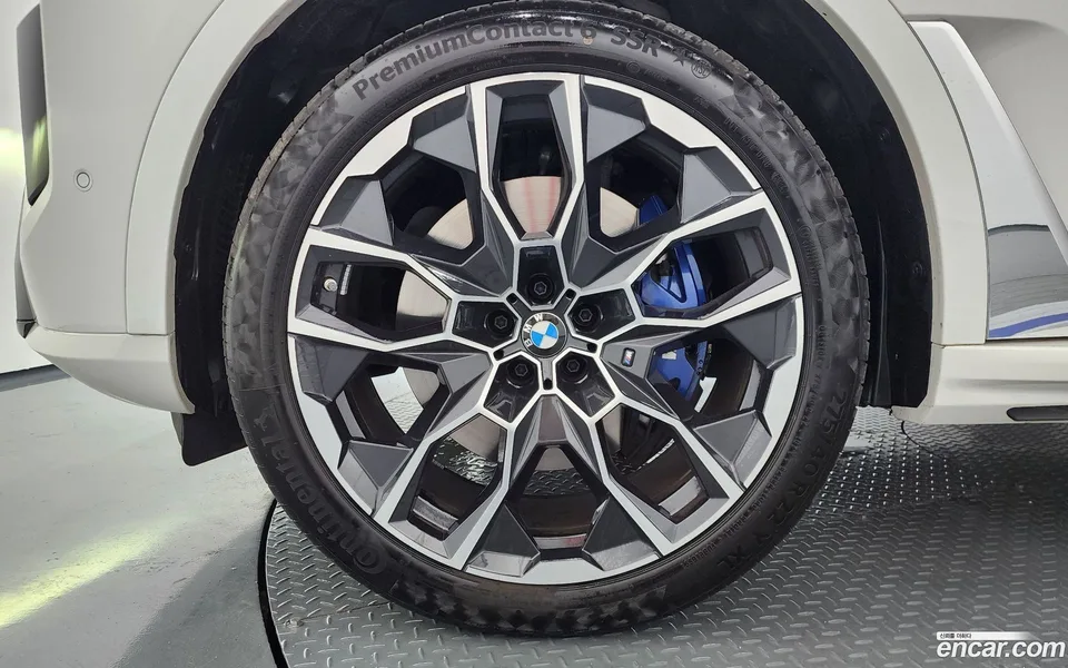 BMW X7 xDrive 40d M 6 2025 — thumbnail 2