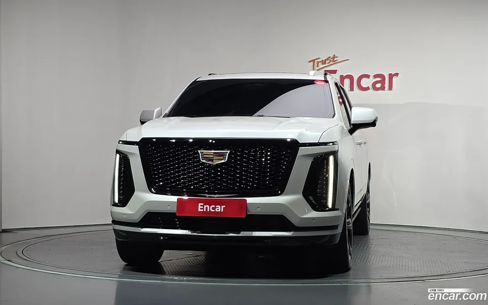 Cadillac Escalade 6.2 ESV 2025 — миниатюра 3