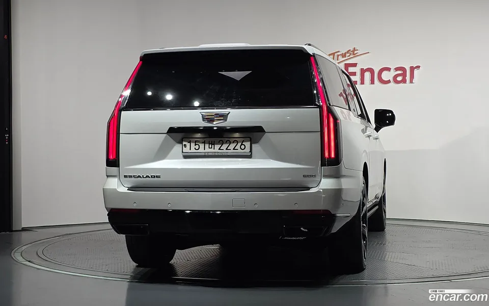 Cadillac Escalade 6.2 ESV 2025 — миниатюра 4
