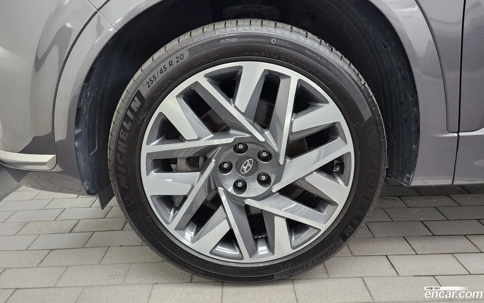 Hyundai SantaFe 2.5T 4WD 2023 — thumbnail 2