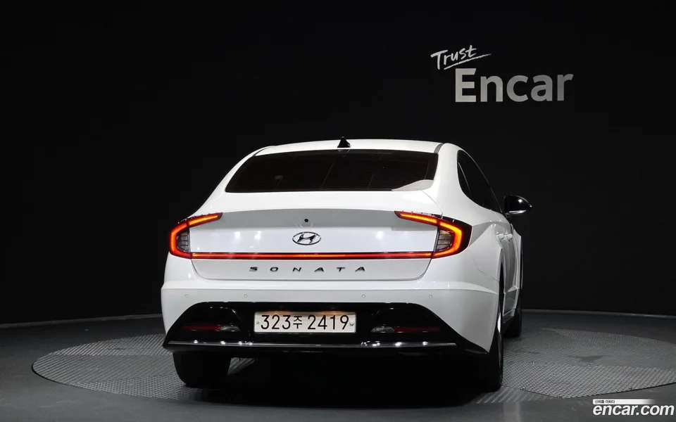 Hyundai Sonata 2.0 2022 — thumbnail 4