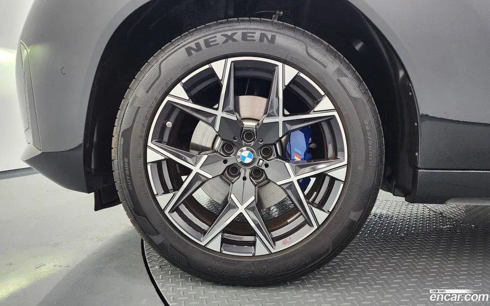 BMW X3 xDrive 20 M 2025 — thumbnail 2