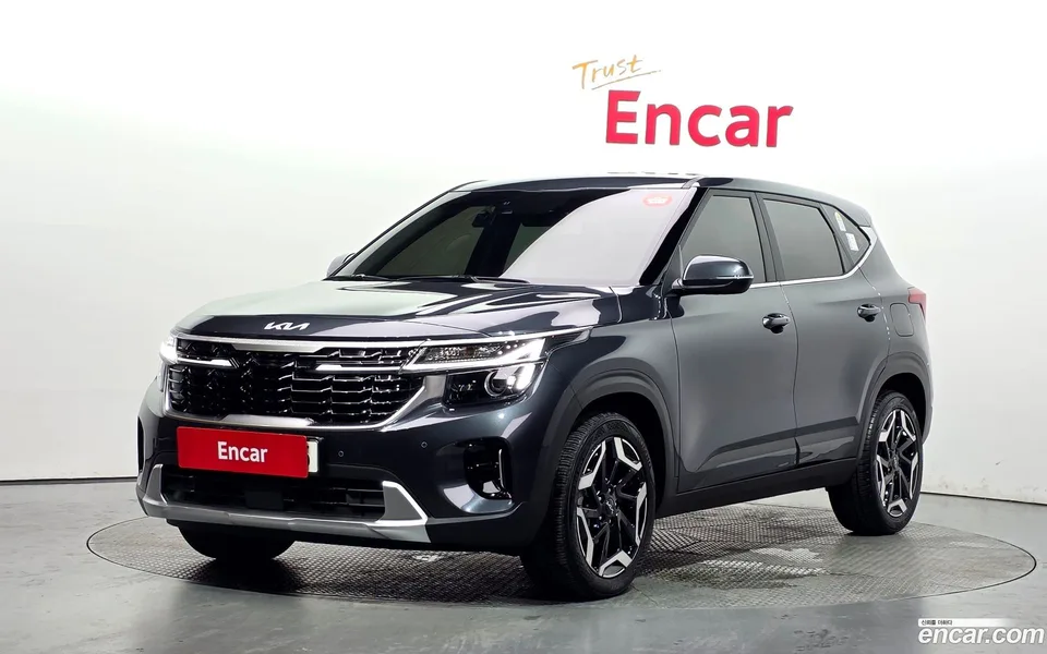 Kia Seltos 2.0 2WD 2025 — photo 1, buy with delivery to Moscow