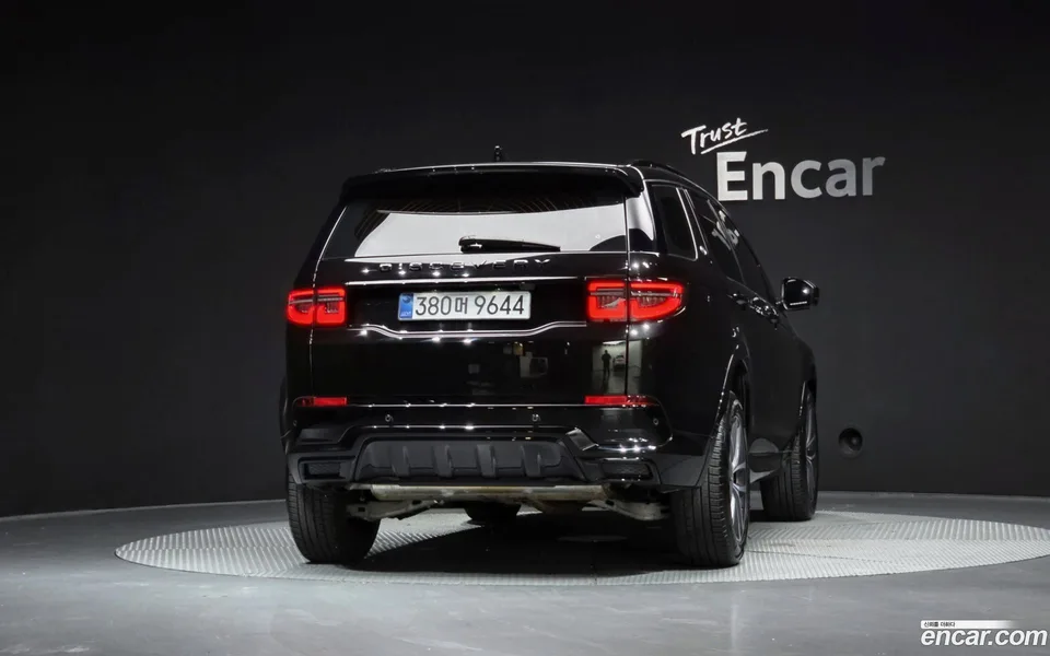 Land Rover Discovery Sport P250 SE 2025 — миниатюра 4