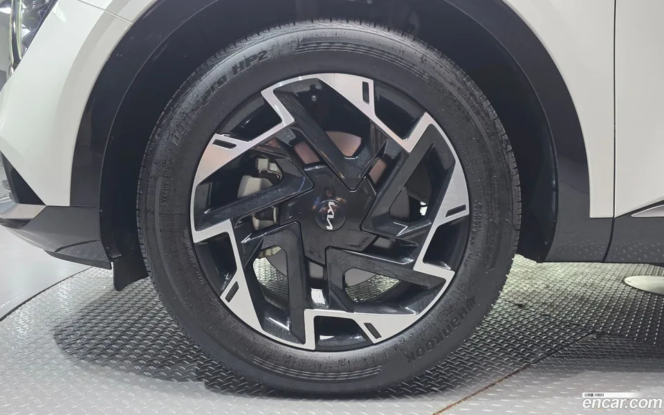 Kia Sportage 1.6 2WD 2022 — thumbnail 5