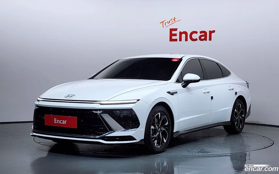 Hyundai Sonata The Edge 2.0 2025 — photo 1, buy with delivery to Moscow