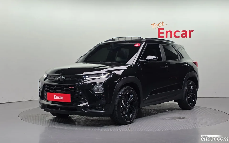 Chevrolet Trailblazer 1.3 2WD 2022 — фото 1, купить с доставкой в Москву