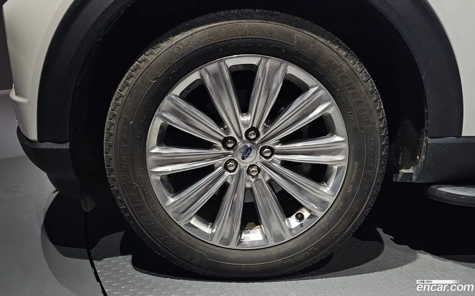 Ford Explorer 2.3 4WD 2023 — thumbnail 5