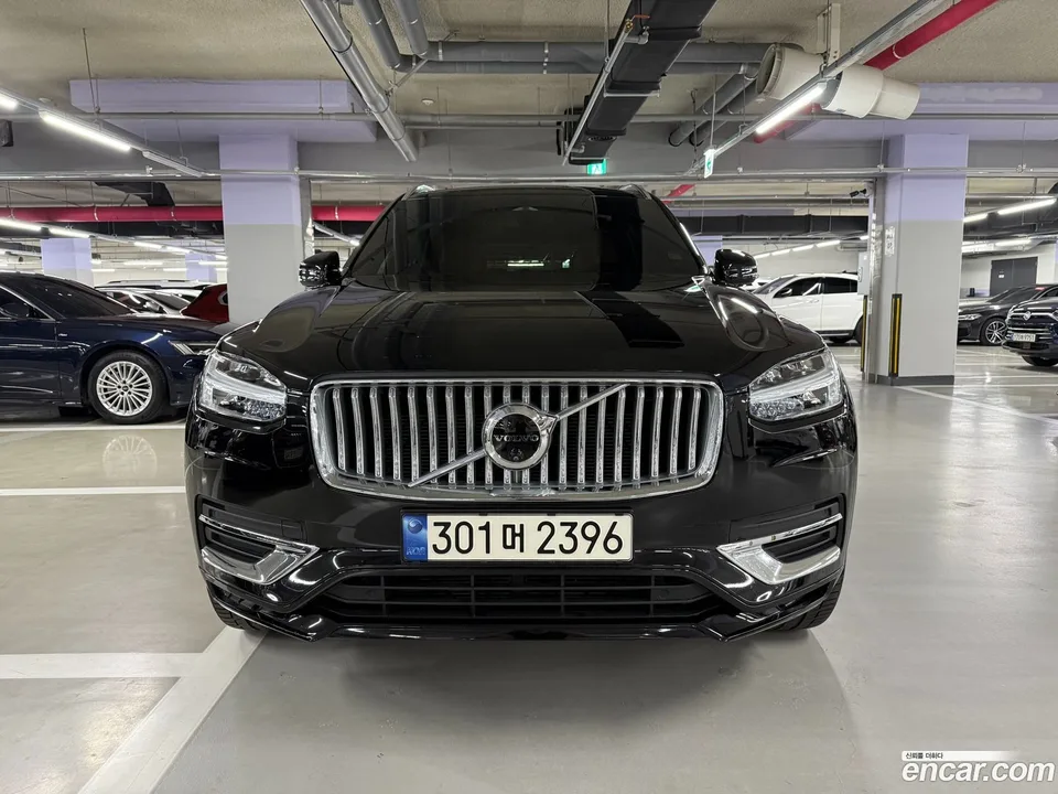 Volvo XC90 B6 2023 — миниатюра 3