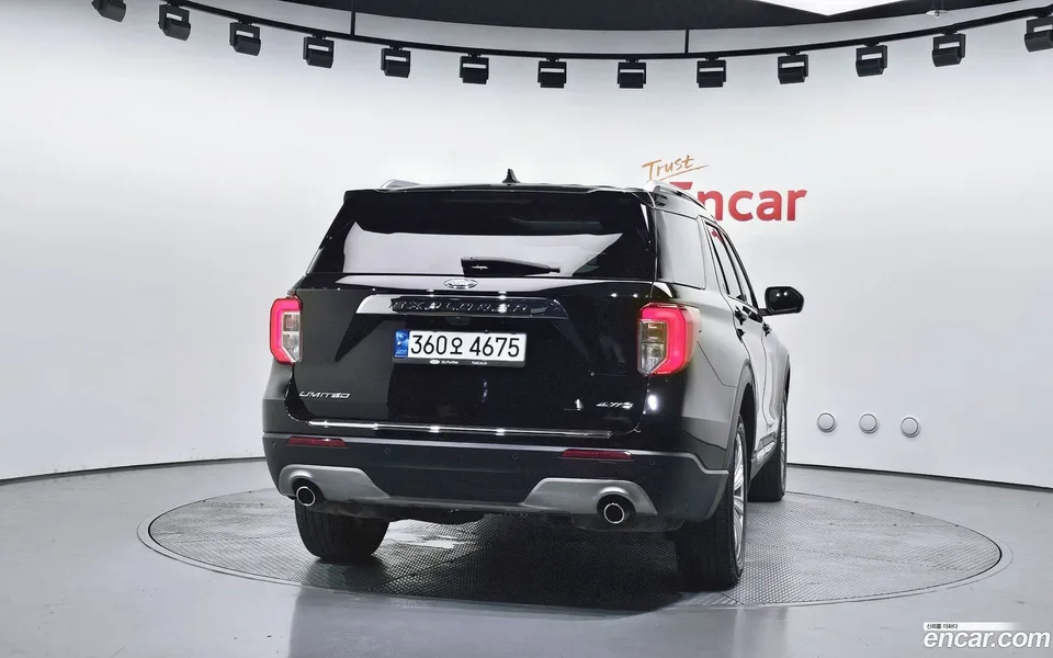 Ford Explorer 2.3 4WD 2022 — thumbnail 4