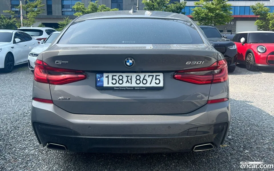 BMW 6 Series GT 630i xDrive M 2022 — thumbnail 4