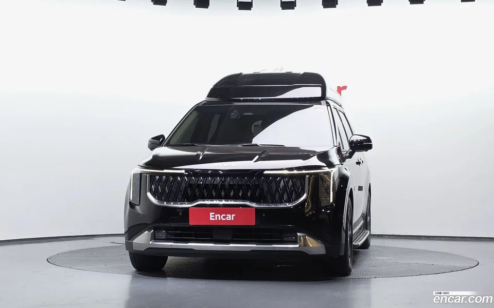 Kia Carnival 9 2024 — thumbnail 3