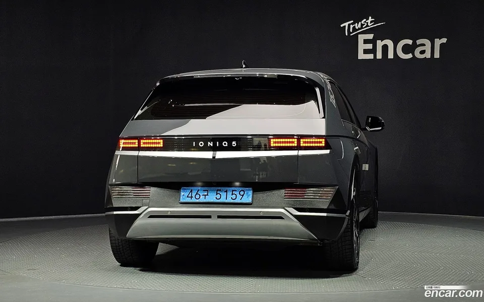 Hyundai Ioniq 5 2023 — thumbnail 4