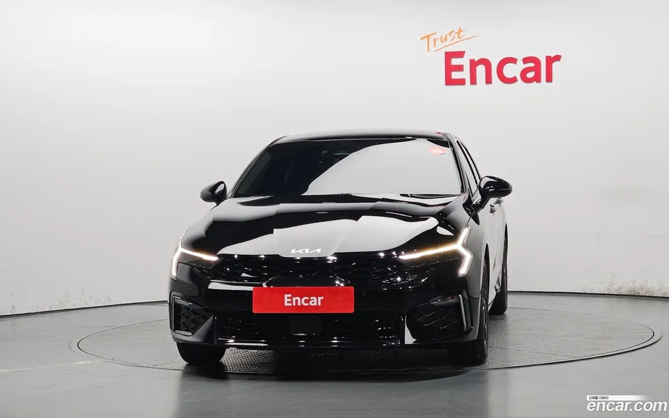 Kia K5 2.0 2025 — thumbnail 3