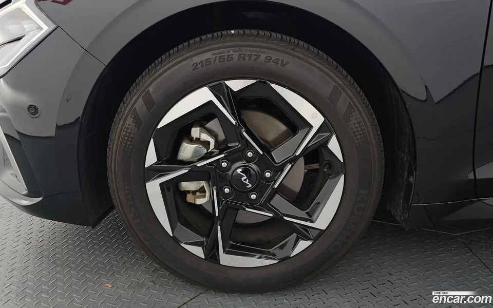Kia K5 2.0 2025 — thumbnail 5