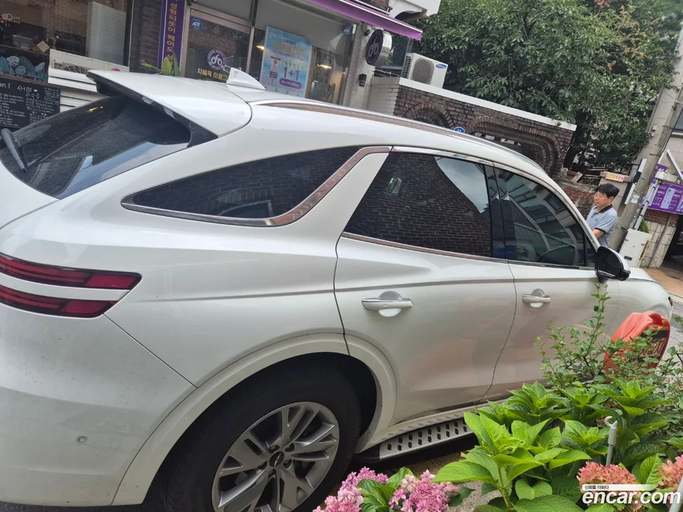 Genesis GV70 2.5T AWD 2024 — thumbnail 3