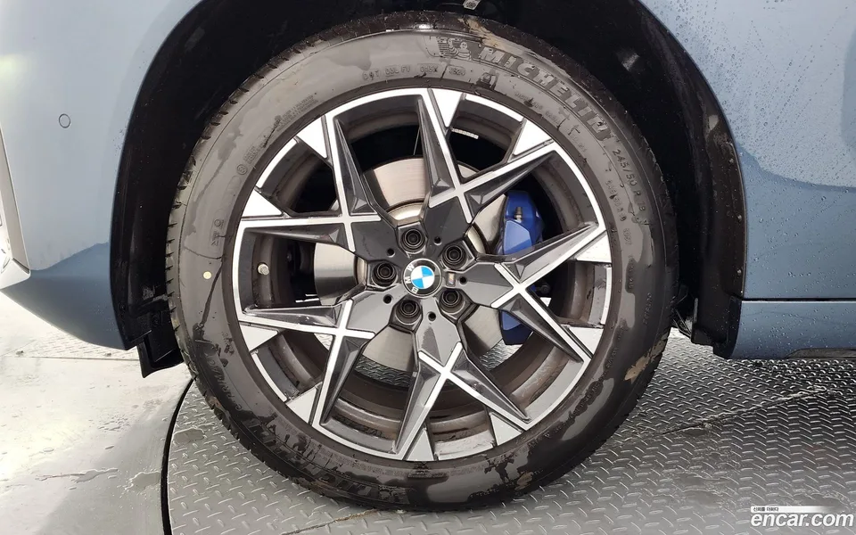 BMW X3 xDrive 20 M 2025 — thumbnail 2