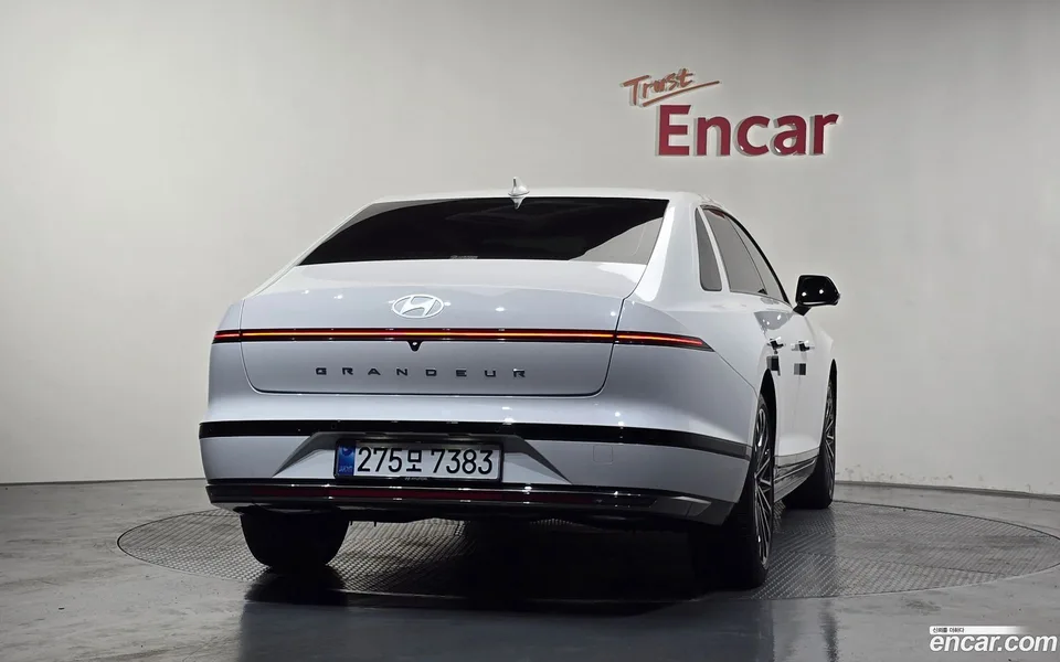 Hyundai Grandeur Hybrid 2026 — thumbnail 4