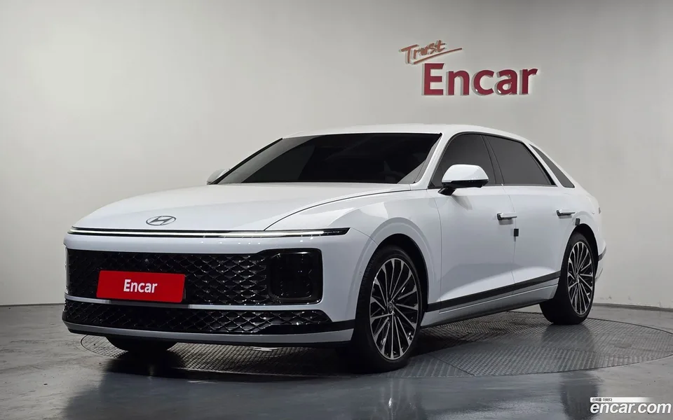 Hyundai Grandeur Hybrid 2026 — photo 1, buy with delivery to Moscow