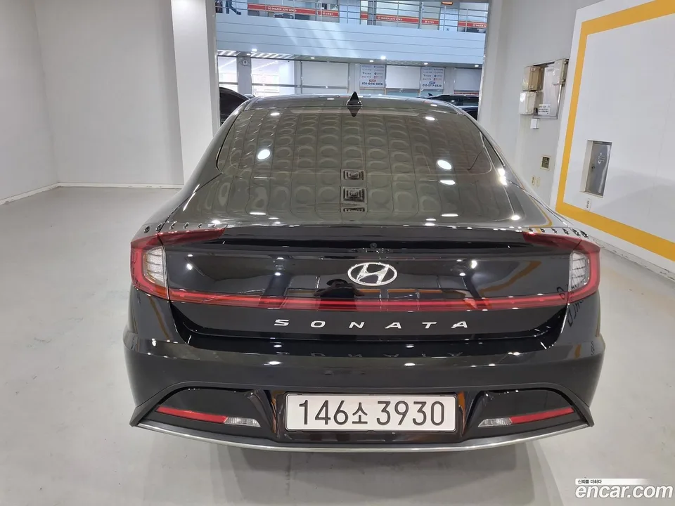 Hyundai Sonata Hybrid 2023 — thumbnail 2