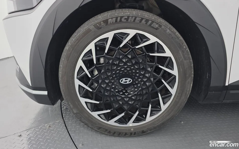 Hyundai Ioniq 5 2024 — thumbnail 2