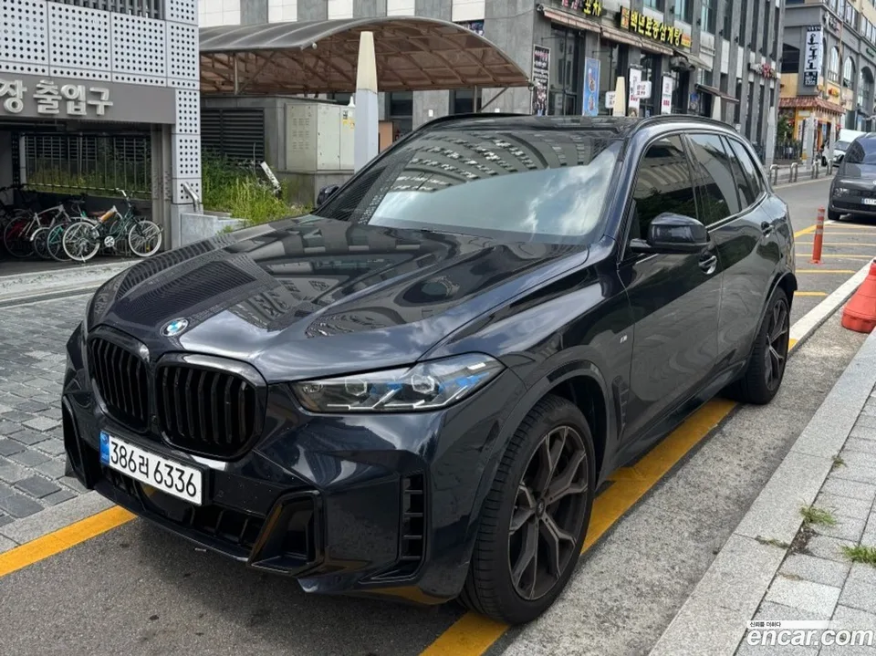BMW X5 xDrive 40i M 2026 — миниатюра 2