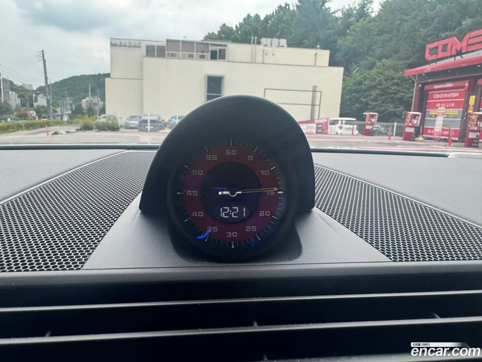 Porsche Panamera (976) 2.9 AWD E- 2024 — thumbnail 3