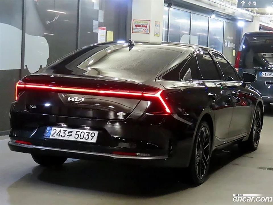 Kia K8 Hybrid 2025 — thumbnail 2