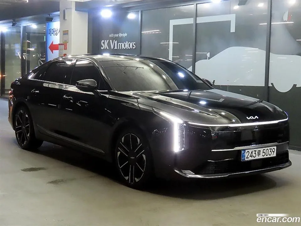 Kia K8 Hybrid 2025 — thumbnail 3