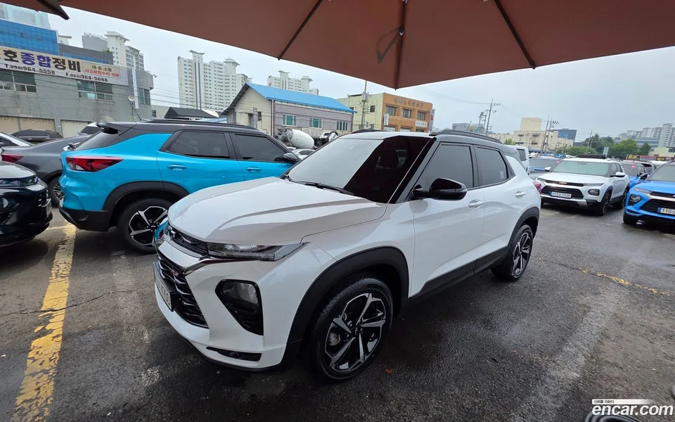 Chevrolet Trailblazer 1.3 2WD 2022 — фото 1, купить с доставкой в Москву