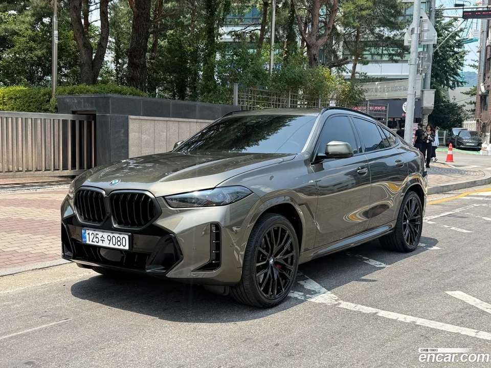 BMW X6 xDrive40d M 2025 — photo 1, buy with delivery to Moscow