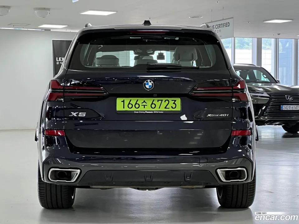 BMW X5 xDrive 40i M 2025 — thumbnail 4