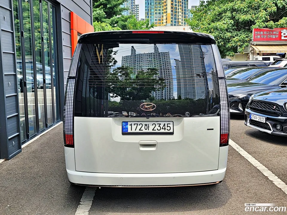Hyundai Staria 4WD 9 2022 — thumbnail 3