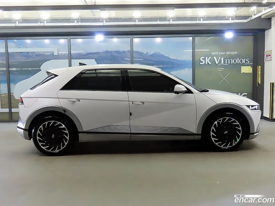 Hyundai Ioniq 5 AWD 2023 — миниатюра 3