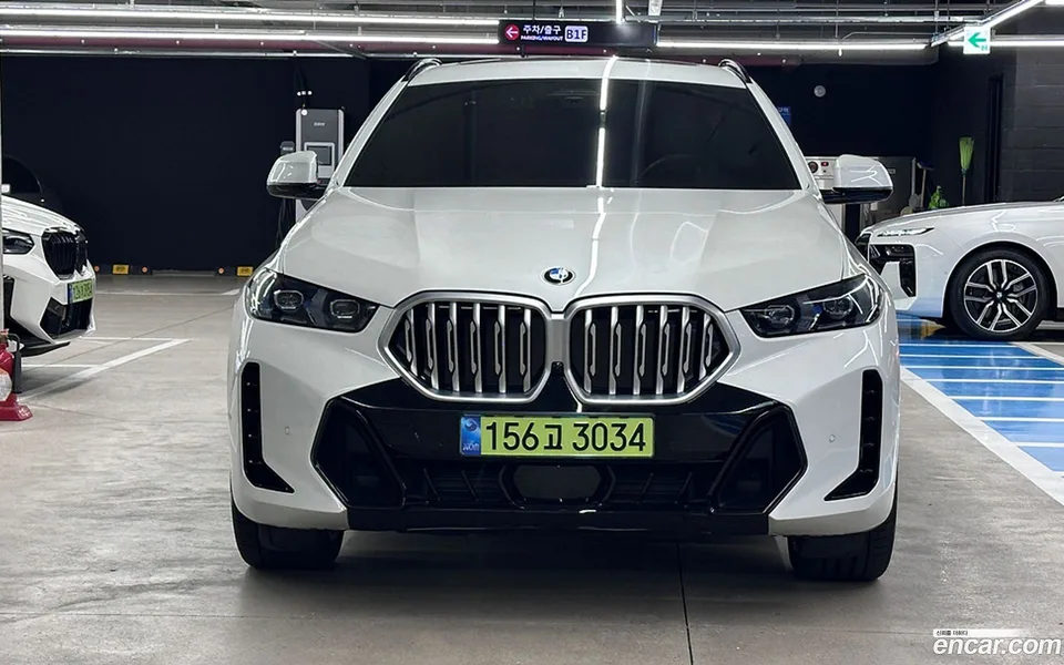 BMW X6 xDrive40i M 2026 — thumbnail 3