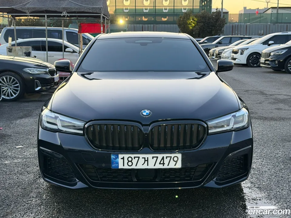 BMW 5 Series 530i M 2022 — thumbnail 3
