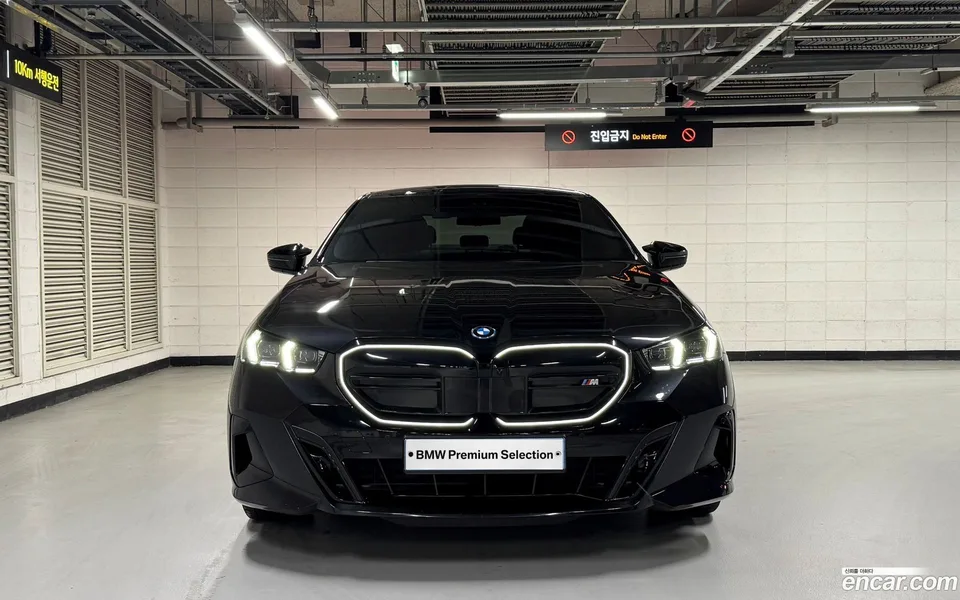 BMW i5 M60 xDrive 2025 — миниатюра 3