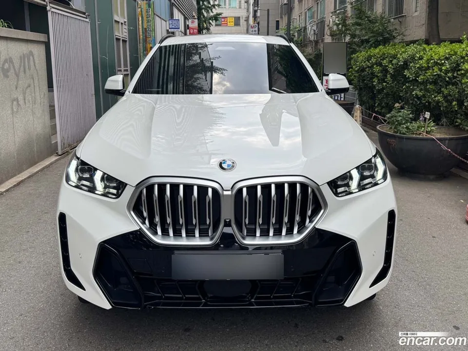 BMW X6 xDrive40i M 2026 — thumbnail 3