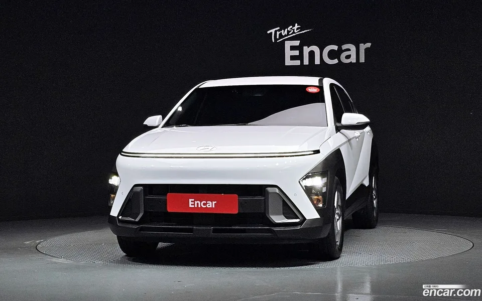 Hyundai Kona 2.0 2WD 2023 — thumbnail 3