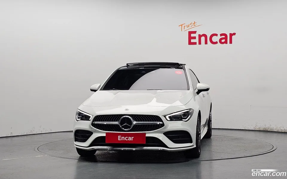 Mercedes-Benz CLA-Class CLA250 4MATIC 2023 — thumbnail 3