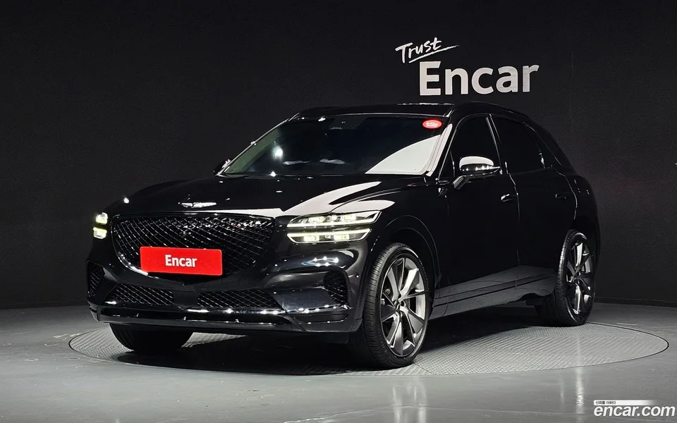 Genesis GV70 2.5T AWD 2022 — photo 1, buy with delivery to Moscow