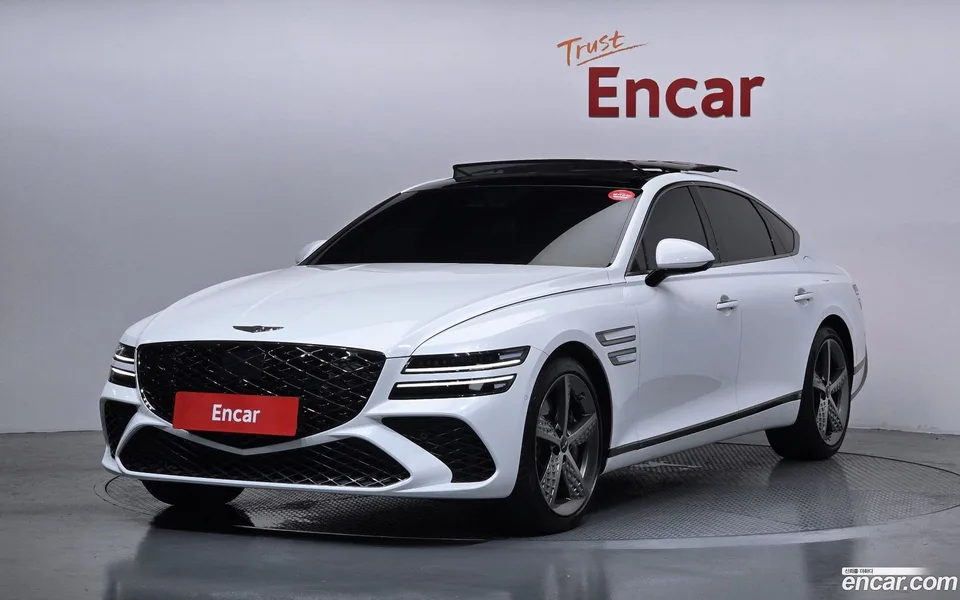 Genesis G80 2.5 AWD 2024 — photo 1, buy with delivery to Moscow
