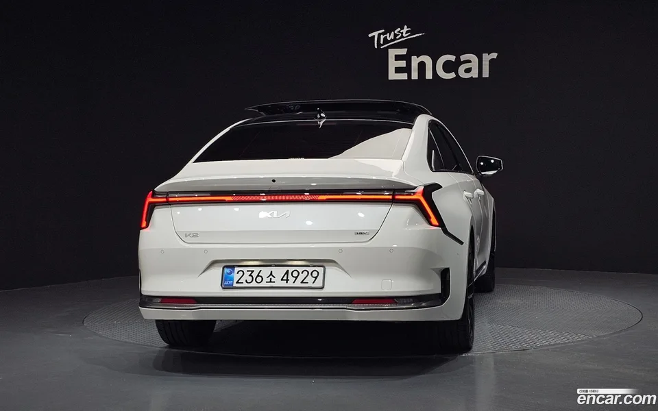 Kia K8 Hybrid 2025 — thumbnail 4