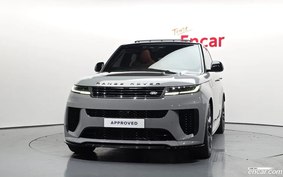 Land Rover Range Rover Sport P635 SV 2025 — миниатюра 3