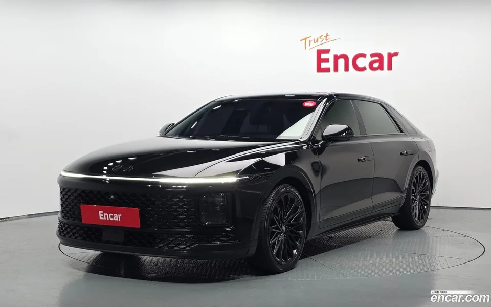 Hyundai Grandeur Hybrid 2023 — photo 1, buy with delivery to Moscow