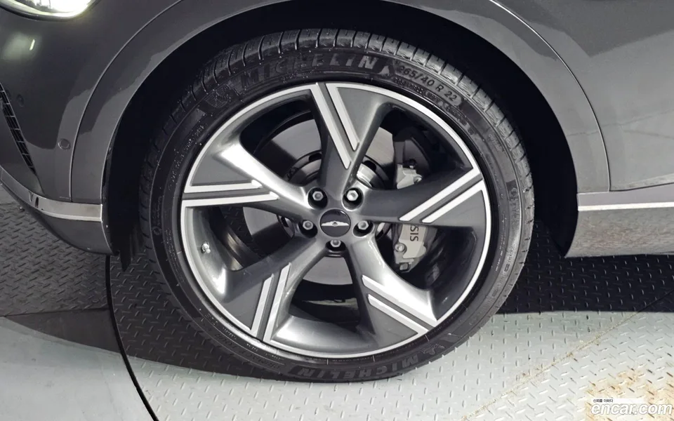 Genesis GV80 2.5T AWD 2024 — thumbnail 2