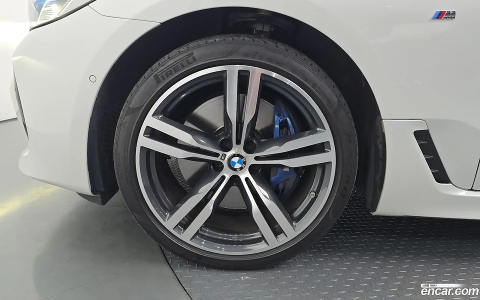 BMW 6 Series GT 630i xDrive M 2023 — thumbnail 2