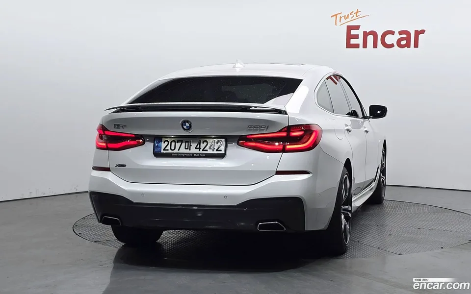 BMW 6 Series GT 630i xDrive M 2023 — thumbnail 4
