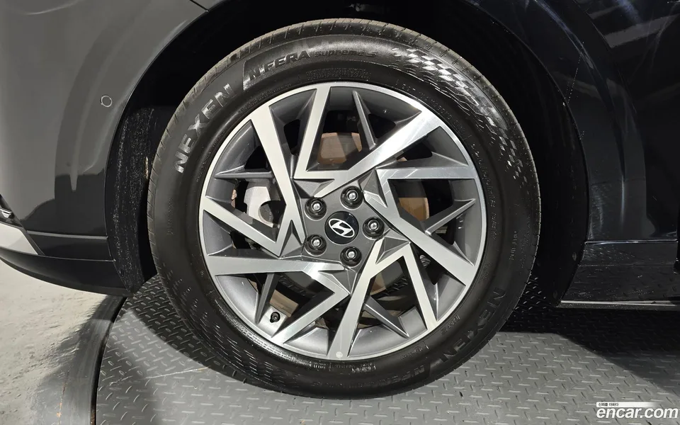 Hyundai Grandeur 2.5 2WD 2025 — thumbnail 2