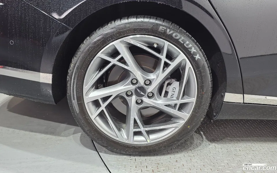Genesis G90 3.5 AWD 2022 — thumbnail 2